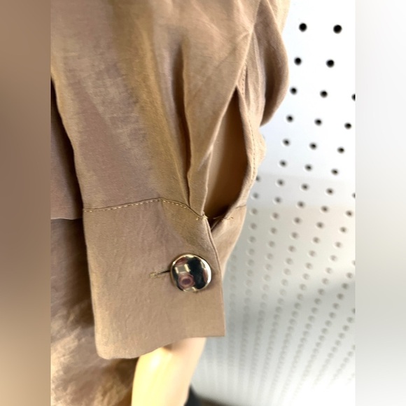 ZARA gathered Shirt Light Brown Large - Picture 4 of 9